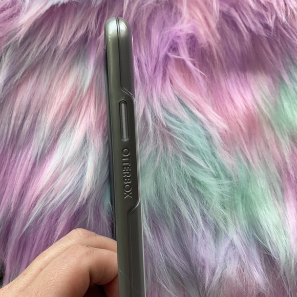 iPhone 11 Pro Disney case - Picture 3 of 4